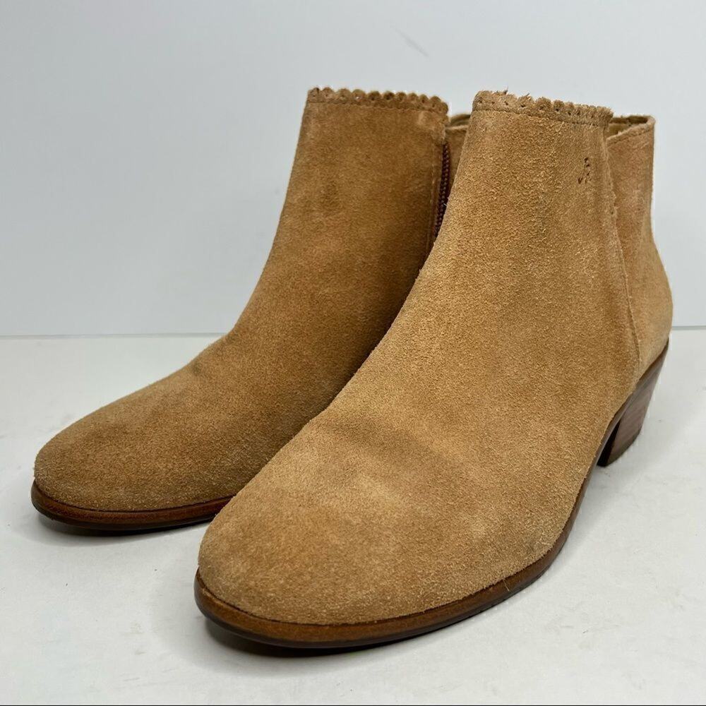 Jack Rogers Baliee Suede Ankle Booties Caramel Scalloped Trim Heel Boot Women 6